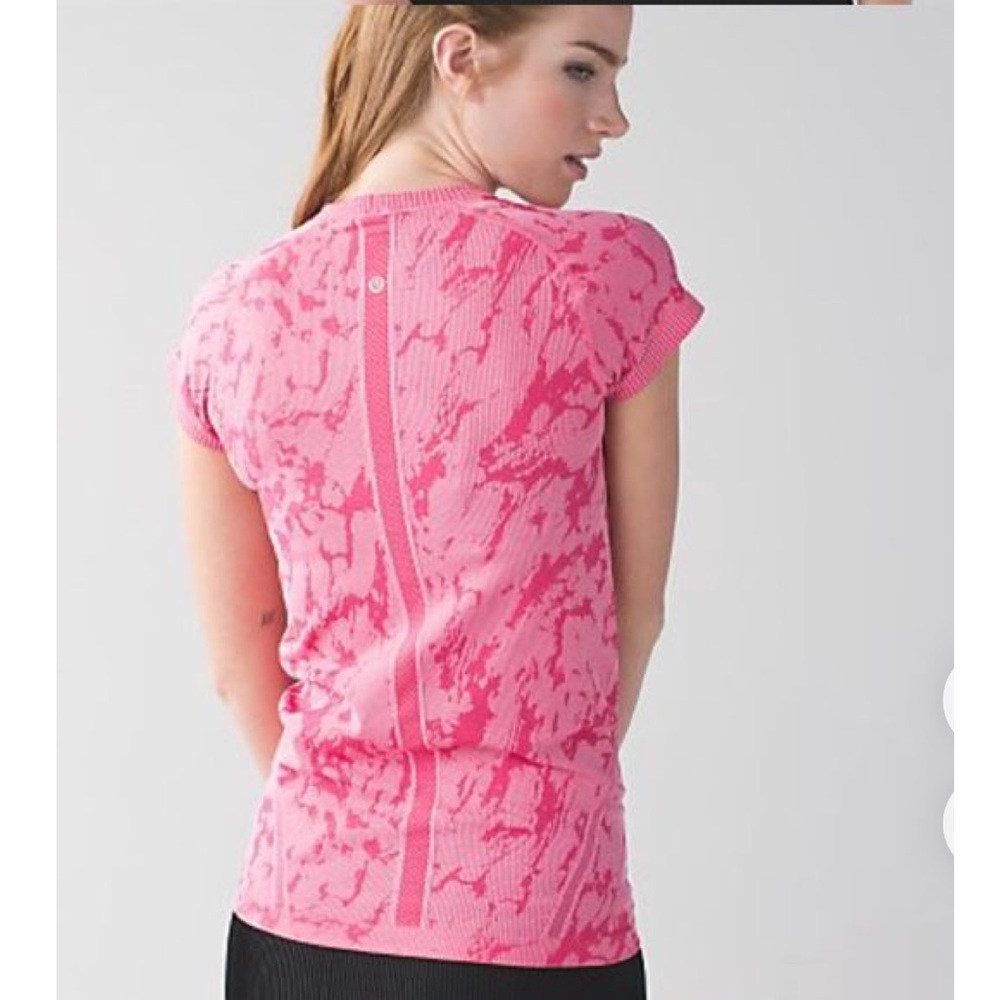 Lululemon swiftly tech short sleeve camo crew top 4